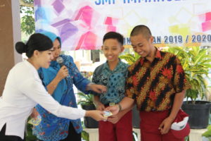 MATERI DI MASA PENGENALAN LINGKUNGAN SEKOLAH